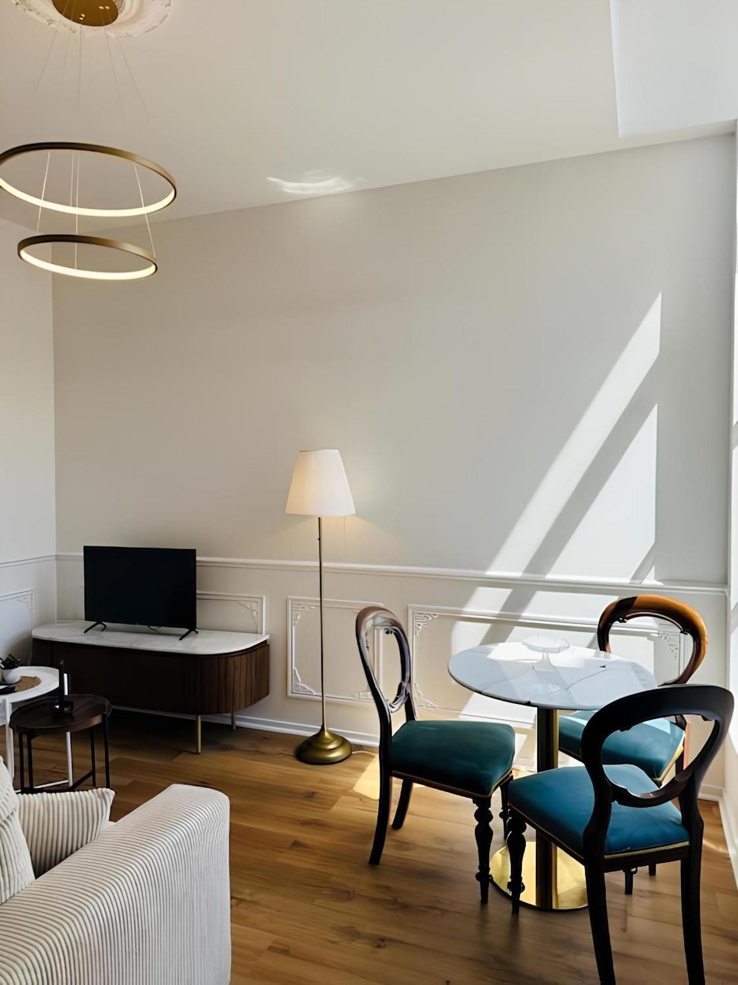 St Croix Appartement Style Haussmannien Lumineux "Menage & Linge Inclus" Rouen Exterior photo